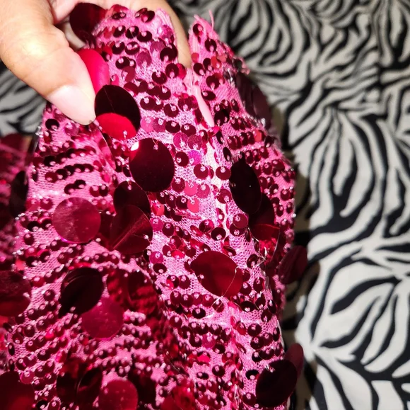 Glamorous Pink Sequin Mini Skirt - Picture 7 of 8